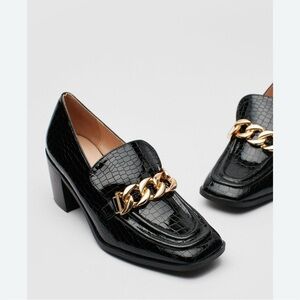 Black Croc-Embossed Loafers with Gold Chain